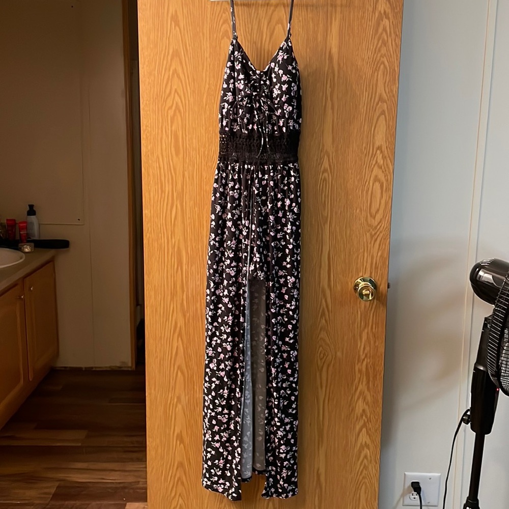 No boundaries romper size medium